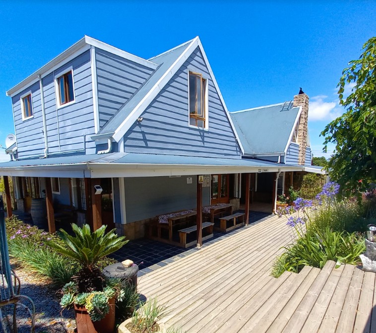 5 Bedroom Property for Sale in Blanco Western Cape